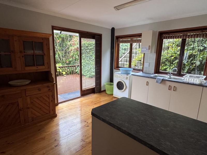 7 Bedroom Property for Sale in Outeniqua Strand Western Cape